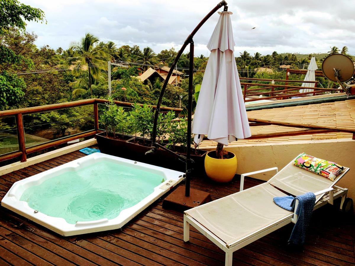 Duplex Com Hidromassagem - Praia Do Forte Esterno foto
