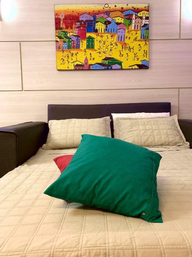 Duplex Com Hidromassagem - Praia Do Forte Esterno foto